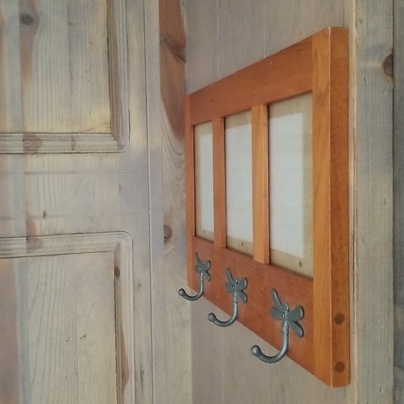 Fetco Wooden Dragonfly Wall Rack Picture Display - Picture 12 of 15